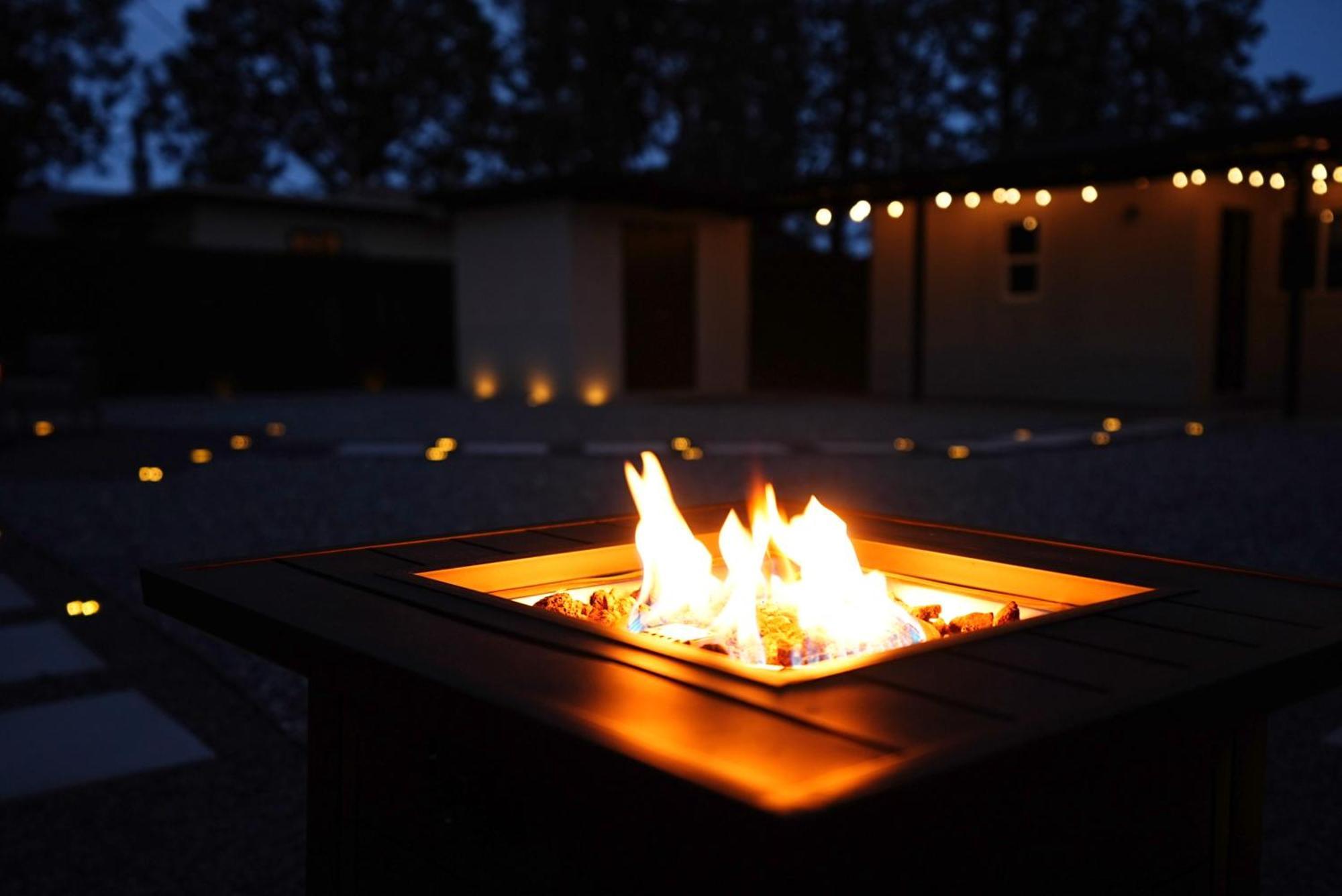 Centrally Located! Remodeled! Huge Backyard! The White House Albuquerque Eksteriør bilde